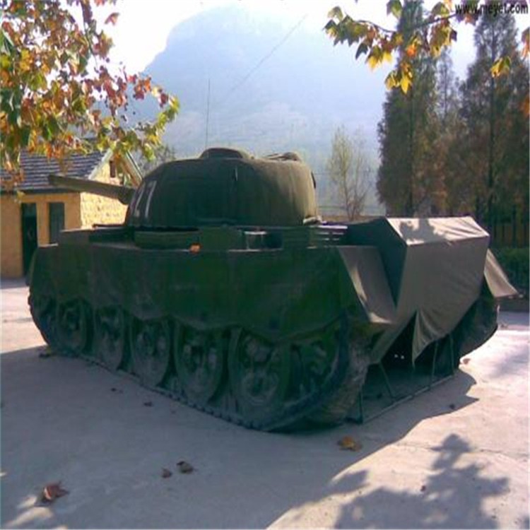 秦安大型充气坦克